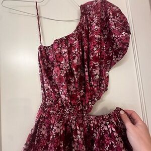 One shoulder floral dresss with cutout at waist